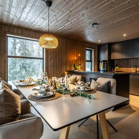 The Wheel House North * Jordet